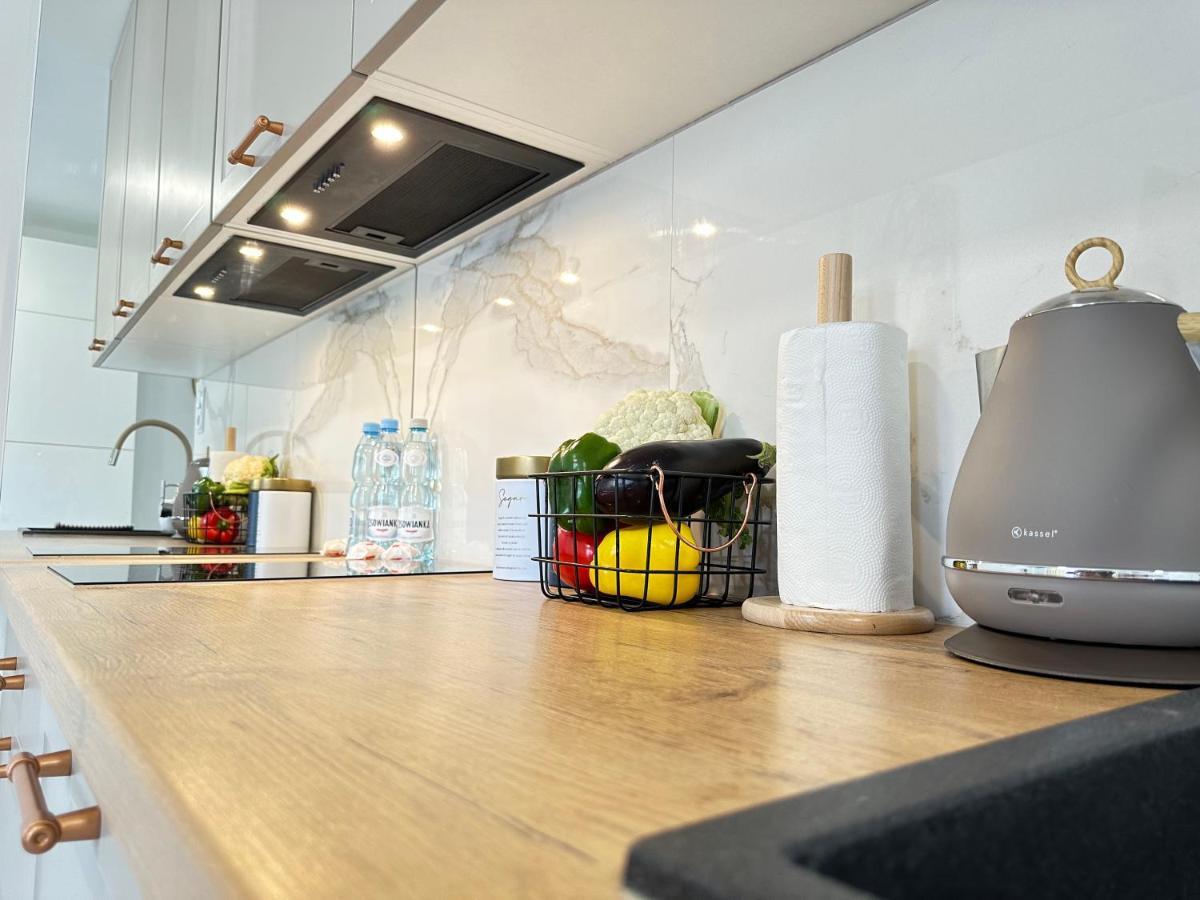 Moveen! Wynajem Apartamentow We Wroclawiu! 10 Minut Od Centrum ภายนอก รูปภาพ