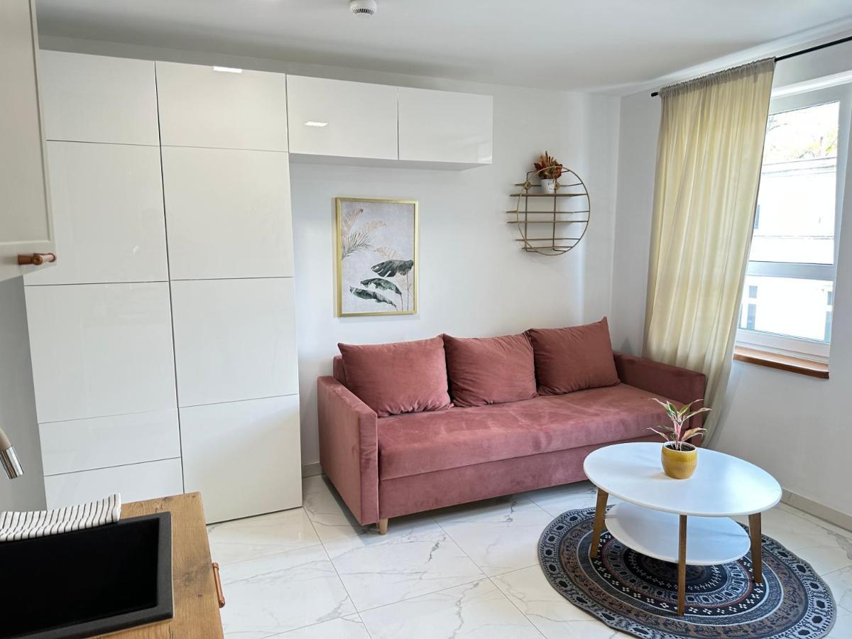 Moveen! Wynajem Apartamentow We Wroclawiu! 10 Minut Od Centrum ภายนอก รูปภาพ