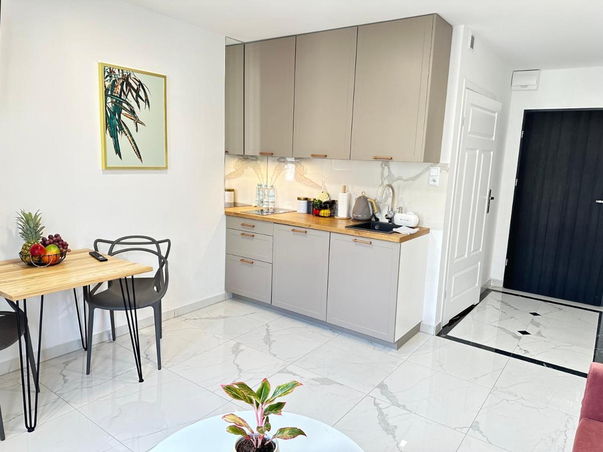 Moveen! Wynajem Apartamentow We Wroclawiu! 10 Minut Od Centrum ภายนอก รูปภาพ