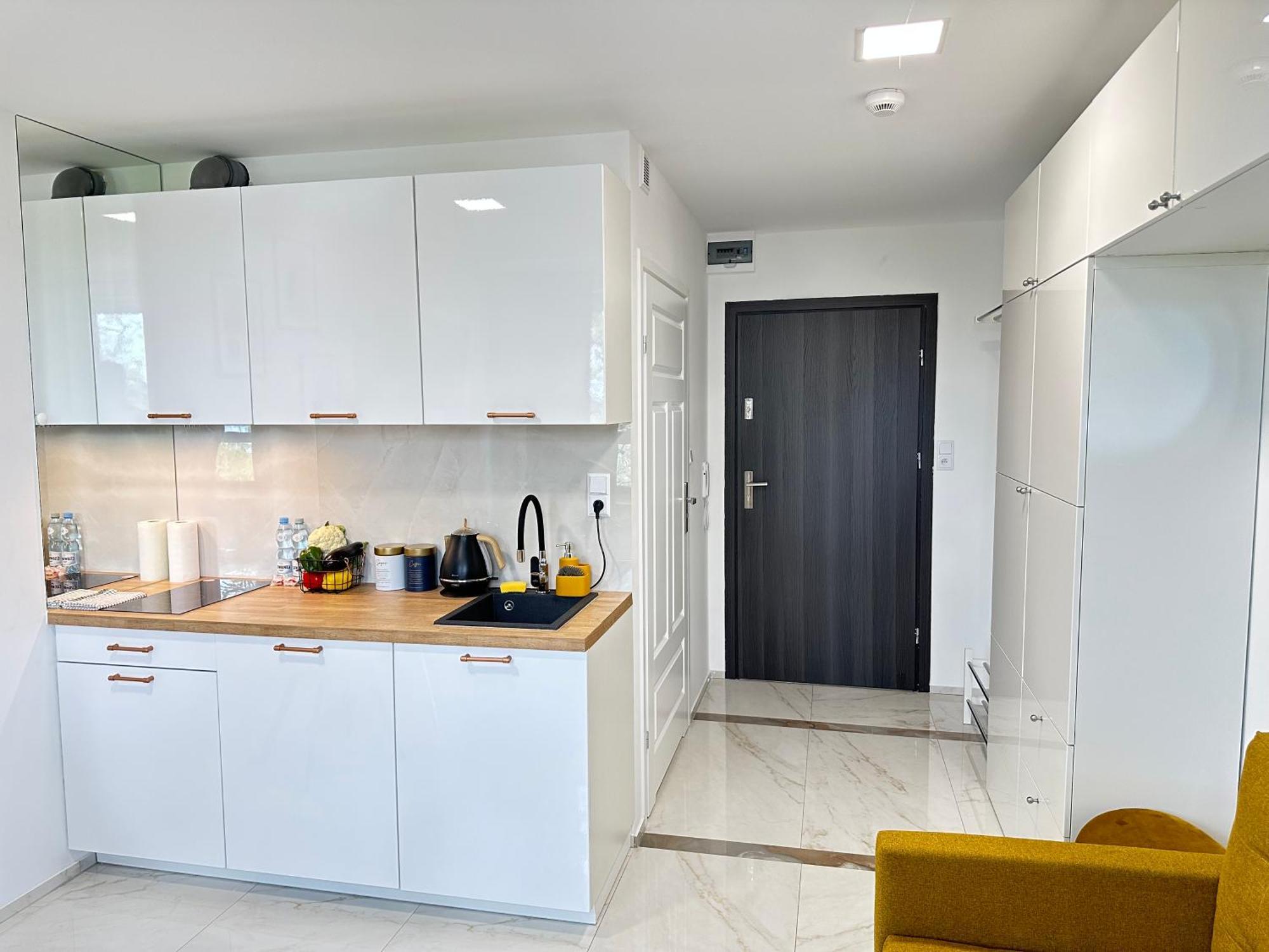 Moveen! Wynajem Apartamentow We Wroclawiu! 10 Minut Od Centrum ภายนอก รูปภาพ