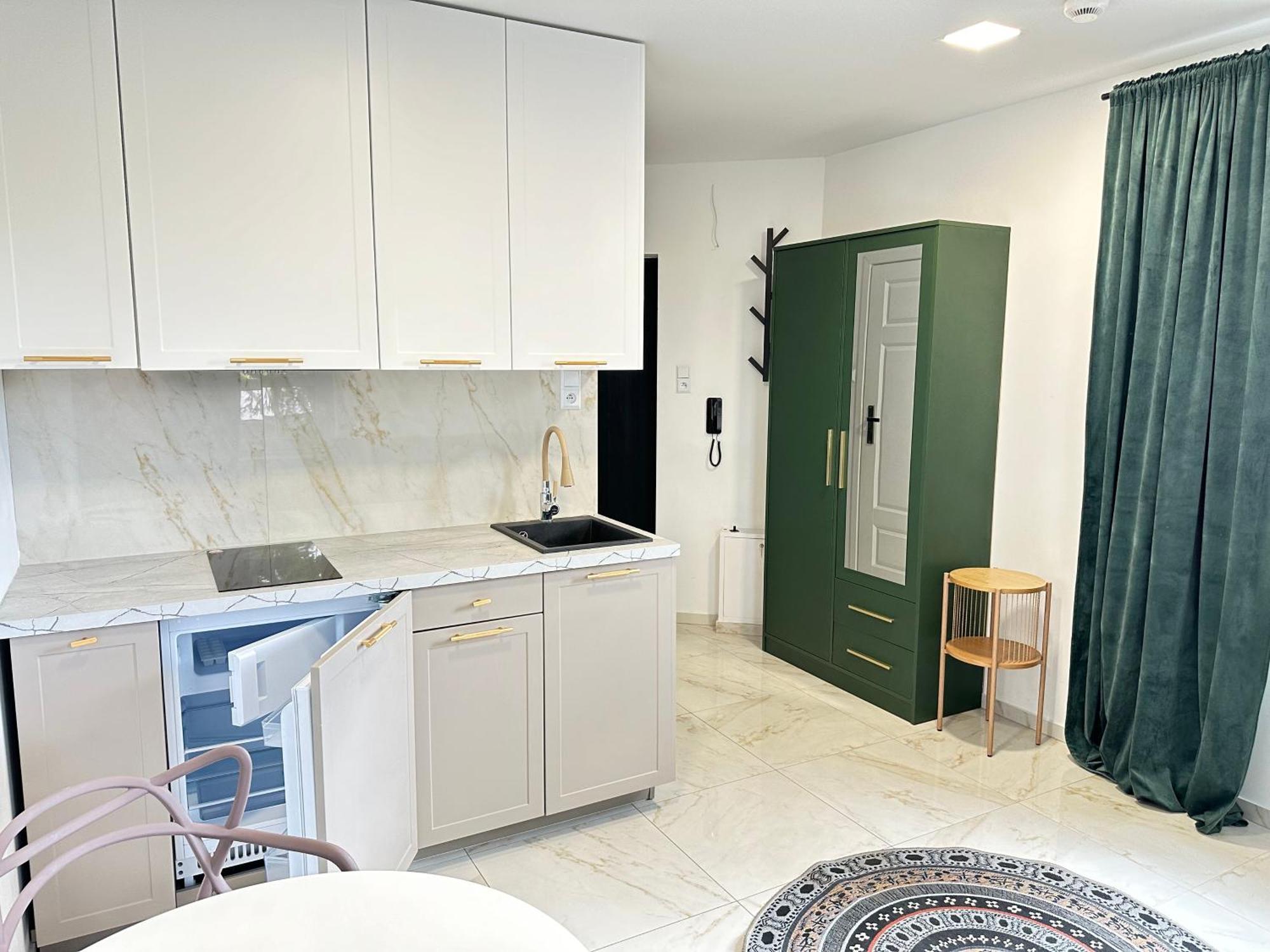 Moveen! Wynajem Apartamentow We Wroclawiu! 10 Minut Od Centrum ภายนอก รูปภาพ